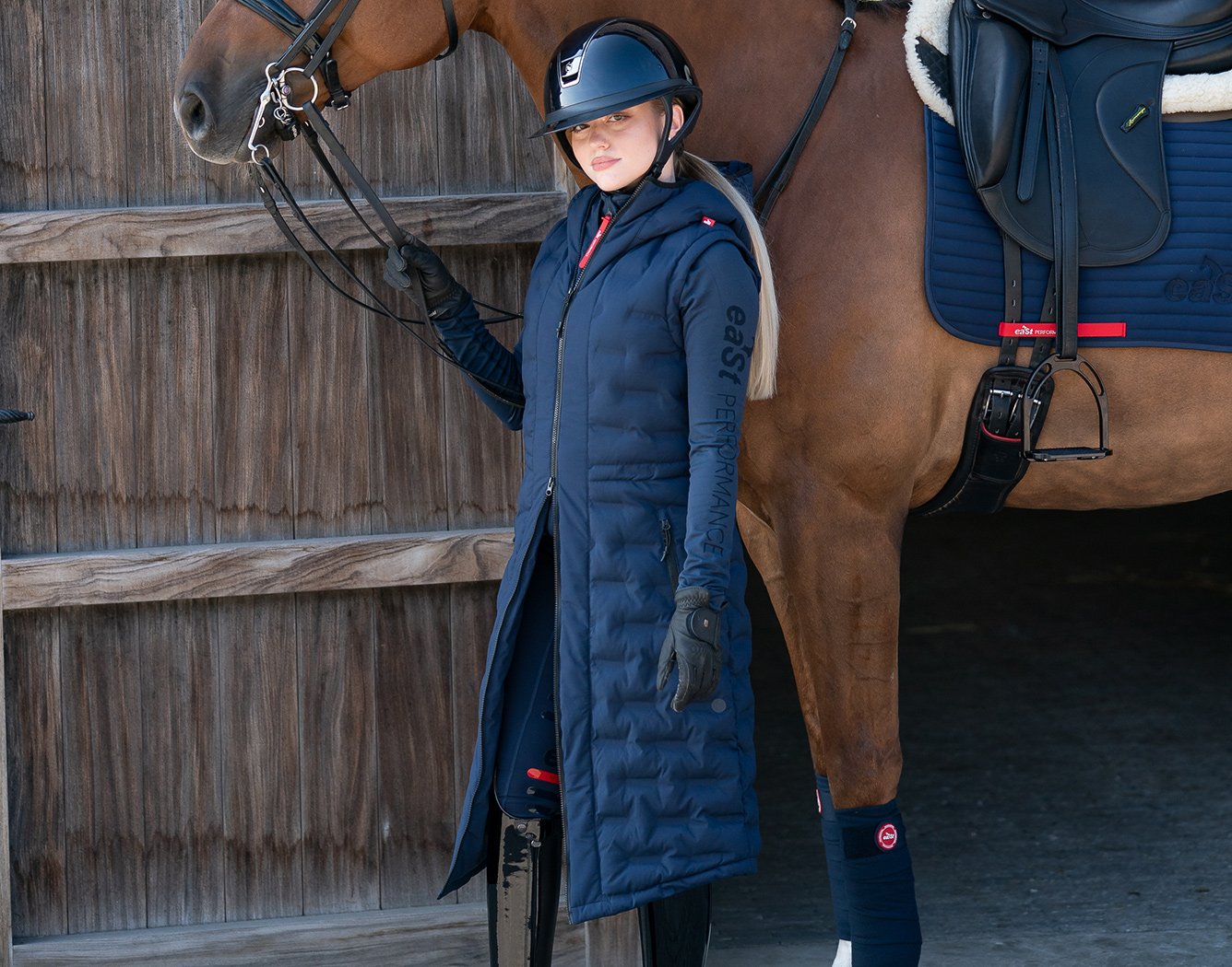 Stratificazione con le giacche da equitazione invernali - eaSt Magazine 